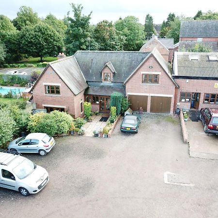 Castle Farmhouse Bed And Breakfast Glenfield Extérieur photo