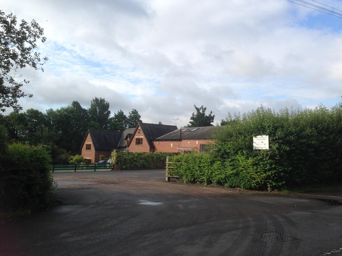 Castle Farmhouse Bed And Breakfast Glenfield Extérieur photo